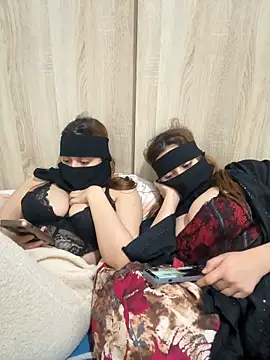 Hot arabic girl online show from 11, 2, 2026