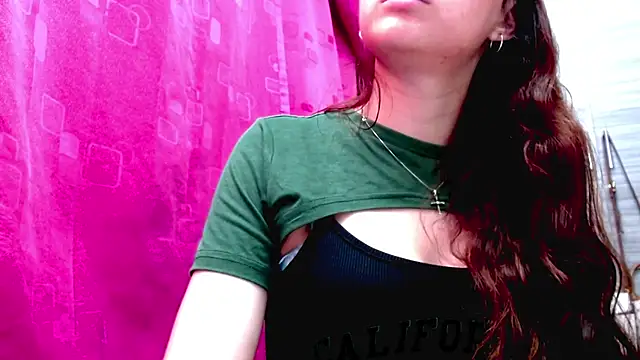 Snapshot of holy_juli chatting on 16, 2, 2026 holy juli online show from 16, 2, 2026