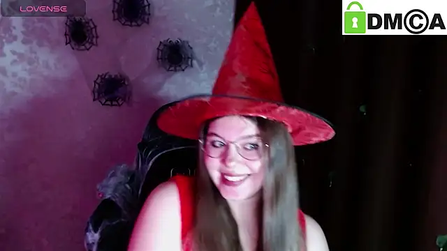 Snapshot of holy_michela chatting on 30, 10, 2025 holy michela online show from 30, 10, 2025