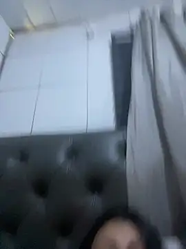 Snapshot of luara1988 chatting on 17, 2, 2026 luara1988 online show from 17, 2, 2026