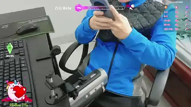 Snapshot of MIXEMKUTAKO chatting on 14, 11, 2025 MIXEMKUTAKO online show from 14, 11, 2025