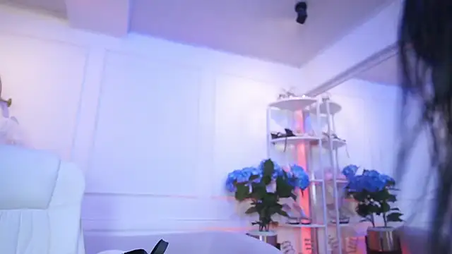 Snapshot of elasummer chatting on 13, 2, 2026 elasummer online show from 13, 2, 2026