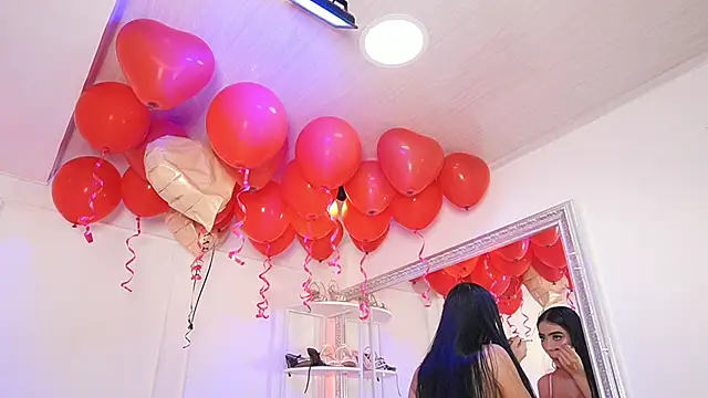 Snapshot of elasummer chatting on 20, 2, 2026 elasummer online show from 20, 2, 2026