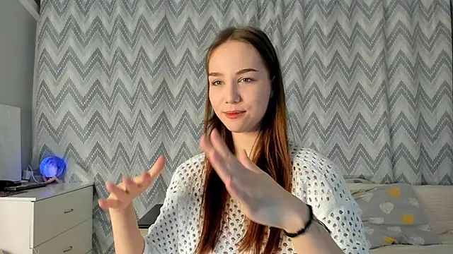 Tate Angel online show from 7, 2, 2025