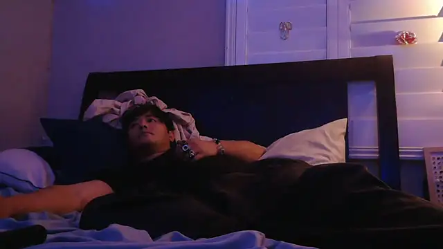 Snapshot of cloudyspun chatting on 14, 11, 2025 cloudyspun online show from 14, 11, 2025