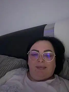 Amandamuller1982 online show from 17, 12, 2024
