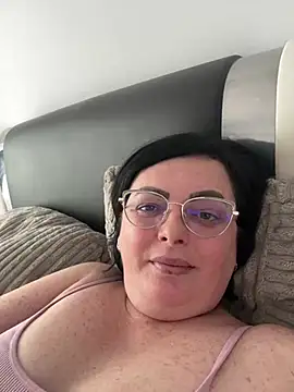 Amandamuller1982 online show from 20, 12, 2024