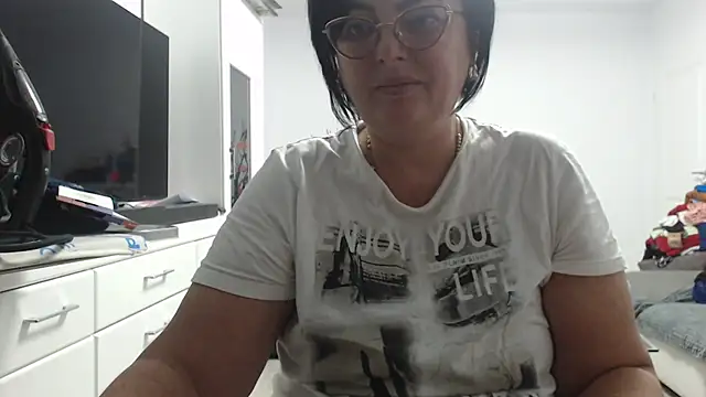 Snapshot of Amandamuller1982 chatting on 27, 10, 2025 Amandamuller1982 online show from 27, 10, 2025