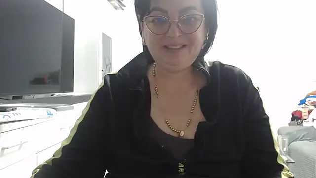 Snapshot of Amandamuller1982 chatting on 9, 11, 2025 Amandamuller1982 online show from 9, 11, 2025