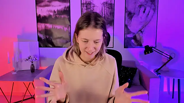 Snapshot of Sharon_Evansi chatting on 14, 12, 2024 Sharon Evansi online show from 14, 12, 2024