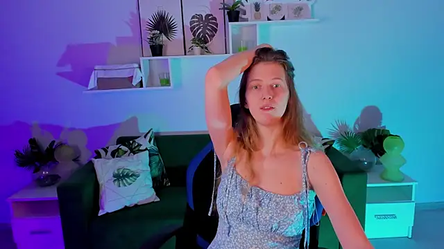 Snapshot of Sharon_Evansi chatting on 8, 2, 2025 Sharon Evansi online show from 8, 2, 2025