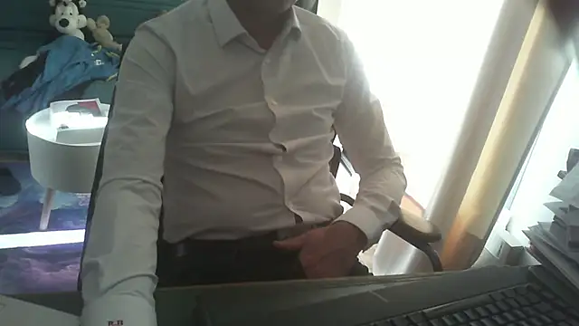 Snapshot of shyfrenchcock1 chatting on 3, 11, 2025 shyfrenchcock1 online show from 3, 11, 2025