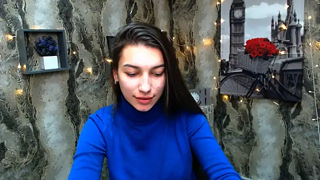 KarolinaRosse  online show from 6, 1, 2025