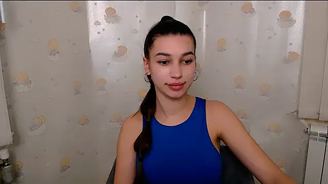 KarolinaRosse  online show from 8, 2, 2025