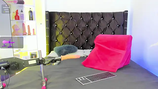 Duriel  online show from 9, 11, 2025