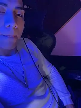 SkinnyHot444 online show from 8, 12, 2024