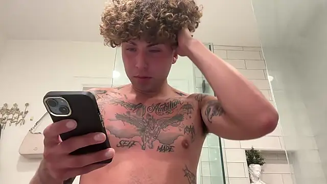 Youngjoshy online show from 31, 12, 2024