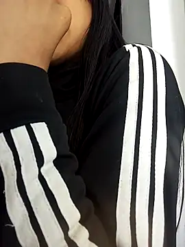 Snapshot of bonnie_18x chatting on 7, 11, 2025 bonnie 18x online show from 7, 11, 2025