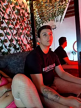 ethanandbrianna online show from 20, 2, 2025