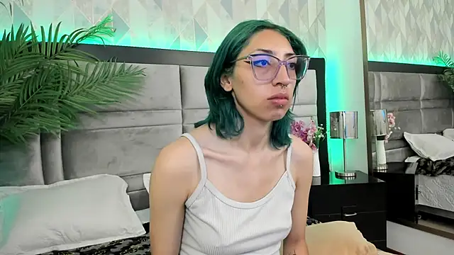 Snapshot of Im_gaia chatting on 24, 1, 2025 Im gaia online show from 24, 1, 2025