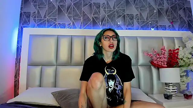 Snapshot of Im_gaia chatting on 27, 2, 2025 Im gaia online show from 27, 2, 2025