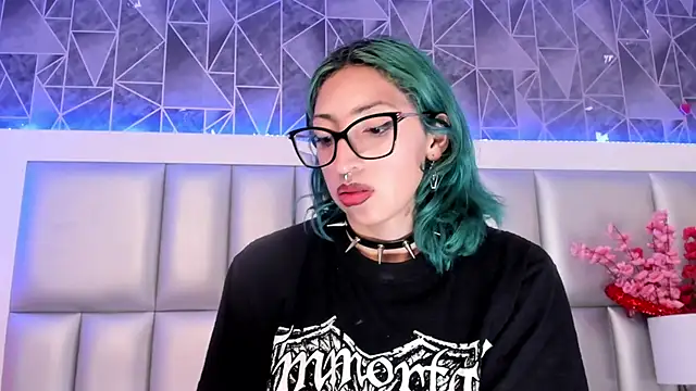 Snapshot of Im_gaia chatting on 28, 2, 2025 Im gaia online show from 28, 2, 2025