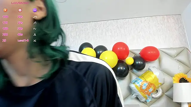 Snapshot of Im_gaia chatting on 30, 9, 2025 Im gaia online show from 30, 9, 2025