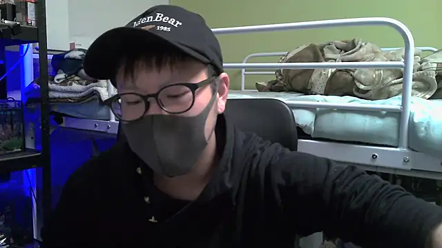 Owl1216 online show from 17, 2, 2025