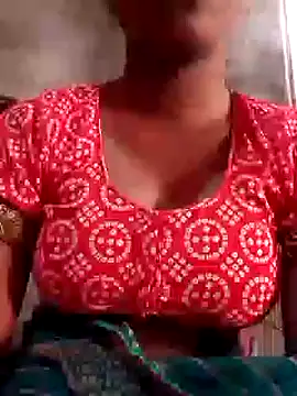 Snapshot of riya_houswife chatting on 16, 12, 2024 riya houswife online show from 16, 12, 2024