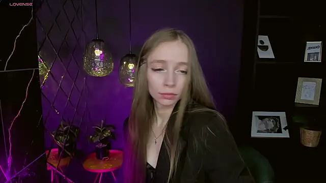 Snapshot of OliviaGentle chatting on 16, 12, 2024 OliviaGentle online show from 16, 12, 2024