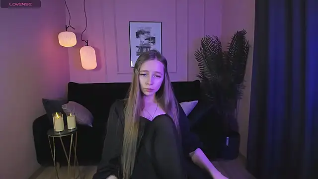 Snapshot of OliviaGentle chatting on 23, 12, 2024 OliviaGentle online show from 23, 12, 2024