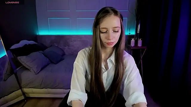 Snapshot of OliviaGentle chatting on 8, 1, 2025 OliviaGentle online show from 8, 1, 2025