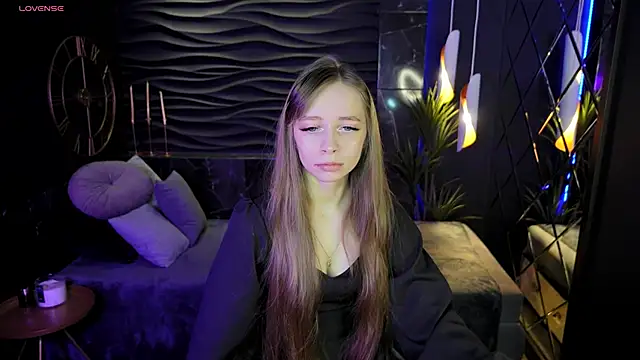 Snapshot of OliviaGentle chatting on 12, 1, 2025 OliviaGentle online show from 12, 1, 2025