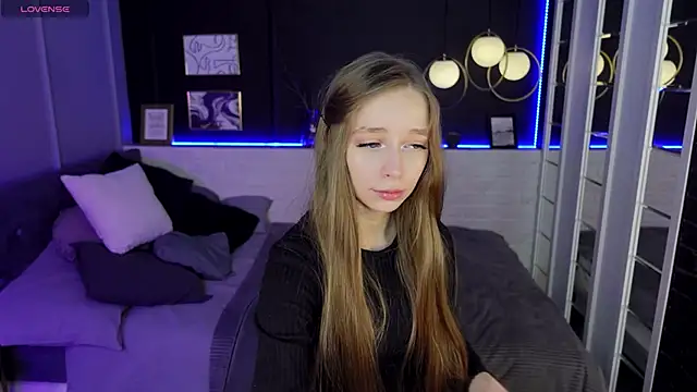 Snapshot of OliviaGentle chatting on 6, 2, 2025 OliviaGentle online show from 6, 2, 2025