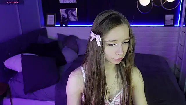 Snapshot of OliviaGentle chatting on 18, 2, 2025 OliviaGentle online show from 18, 2, 2025