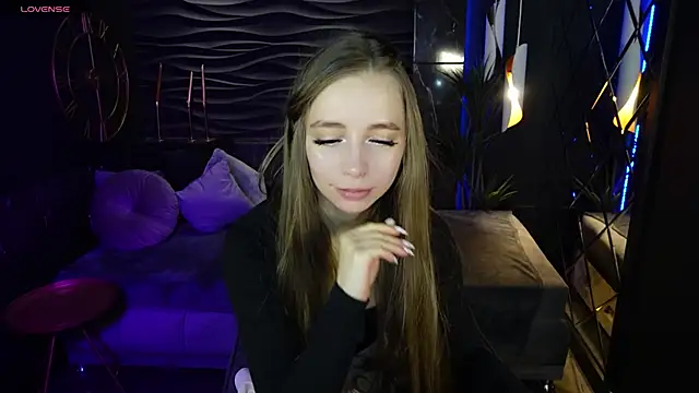 Snapshot of OliviaGentle chatting on 22, 2, 2025 OliviaGentle online show from 22, 2, 2025