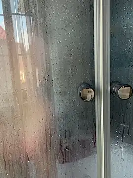 LisaElfy online show from 17, 3, 2026