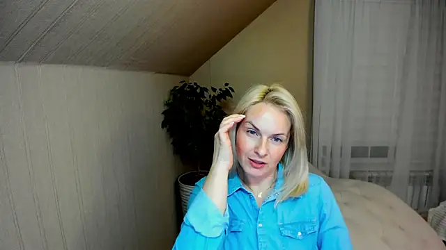 Alicee Gracee online show from 11, 12, 2024