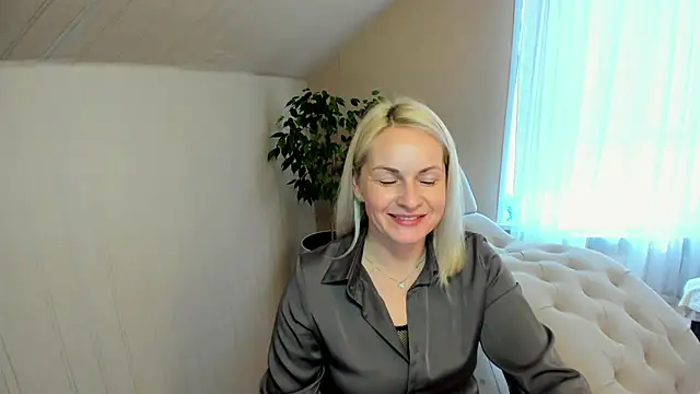 Alicee Gracee online show from 17, 12, 2024