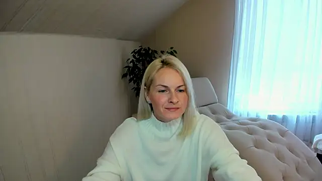 Alicee Gracee online show from 18, 12, 2024