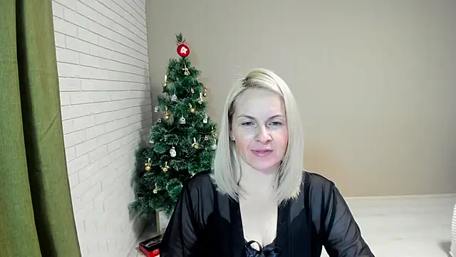 Alicee Gracee online show from 21, 1, 2025