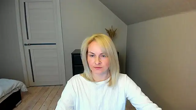 Alicee Gracee online show from 23, 2, 2025