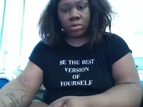 Snapshot of bonbonaumiel chatting on 1, 1, 2025 bonbonaumiel online show from 1, 1, 2025