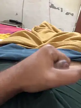 Snapshot of satrr_xxx chatting on 19, 11, 2025 satrr xxx online show from 19, 11, 2025