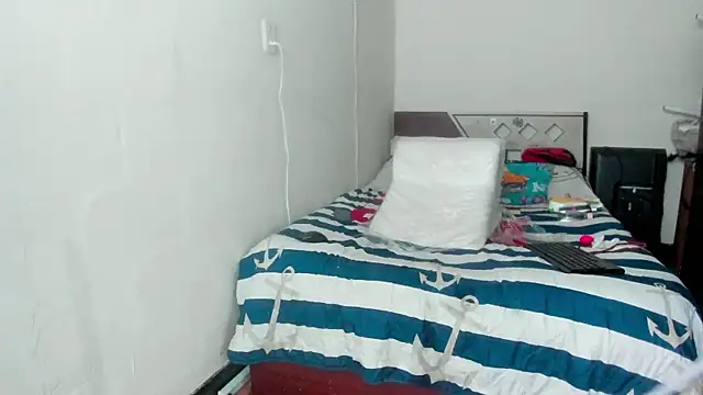 Snapshot of Brianrosex chatting on 5, 3, 2025 Brianrosex online show from 5, 3, 2025