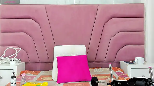 Snapshot of Brianrosex chatting on 17, 11, 2025 Brianrosex online show from 17, 11, 2025