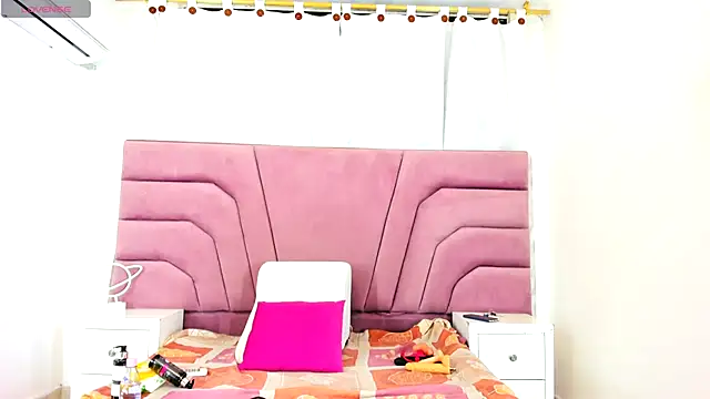 Snapshot of Brianrosex chatting on 22, 11, 2025 Brianrosex online show from 22, 11, 2025