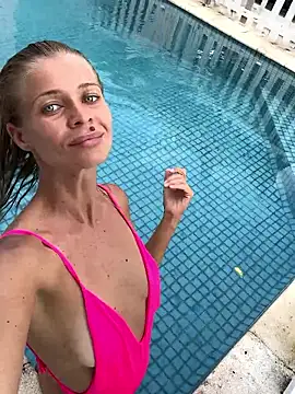 Snapshot of -OliWow- chatting on 18, 3, 2026 -OliWow- online show from 18, 3, 2026