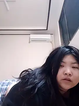 Snapshot of hello098712 chatting on 4, 3, 2025 hello098712 online show from 4, 3, 2025