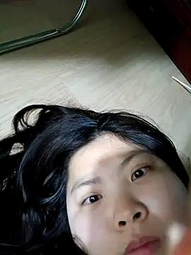 Snapshot of hello098712 chatting on 5, 3, 2025 hello098712 online show from 5, 3, 2025